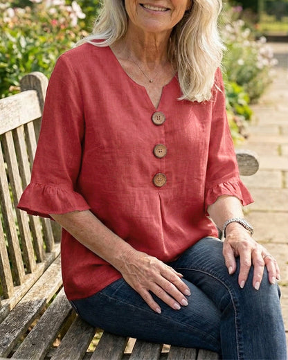 HANNELORE – Einfarbige Bluse mit Holzknöpfen und Volantärmeln