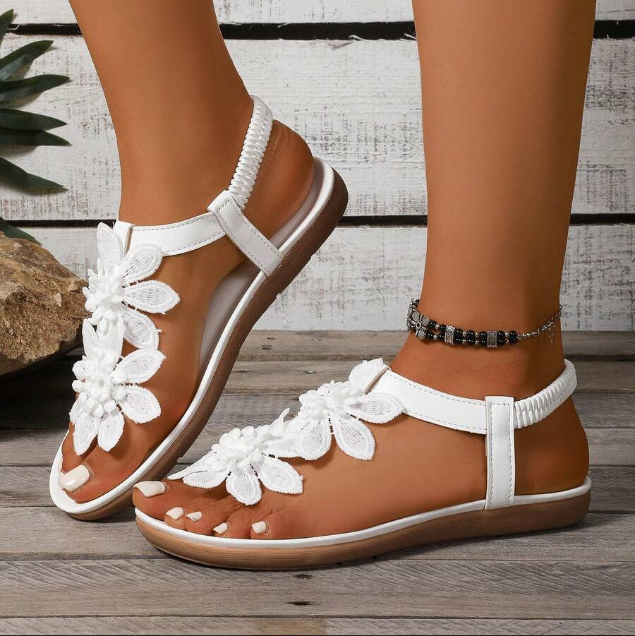 LUISE – Blüten-Sandalen