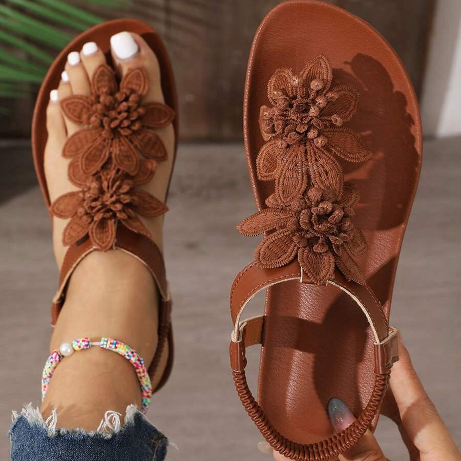 LUISE – Blüten-Sandalen