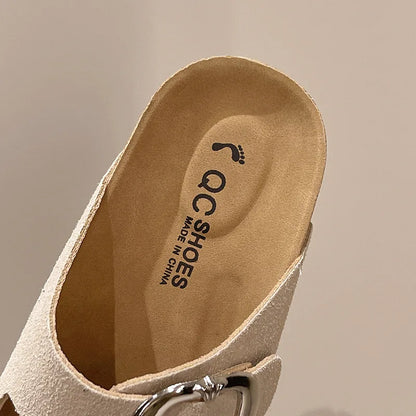 MIA – Doppelschnallen-Sandalen mit Korkfußbett!