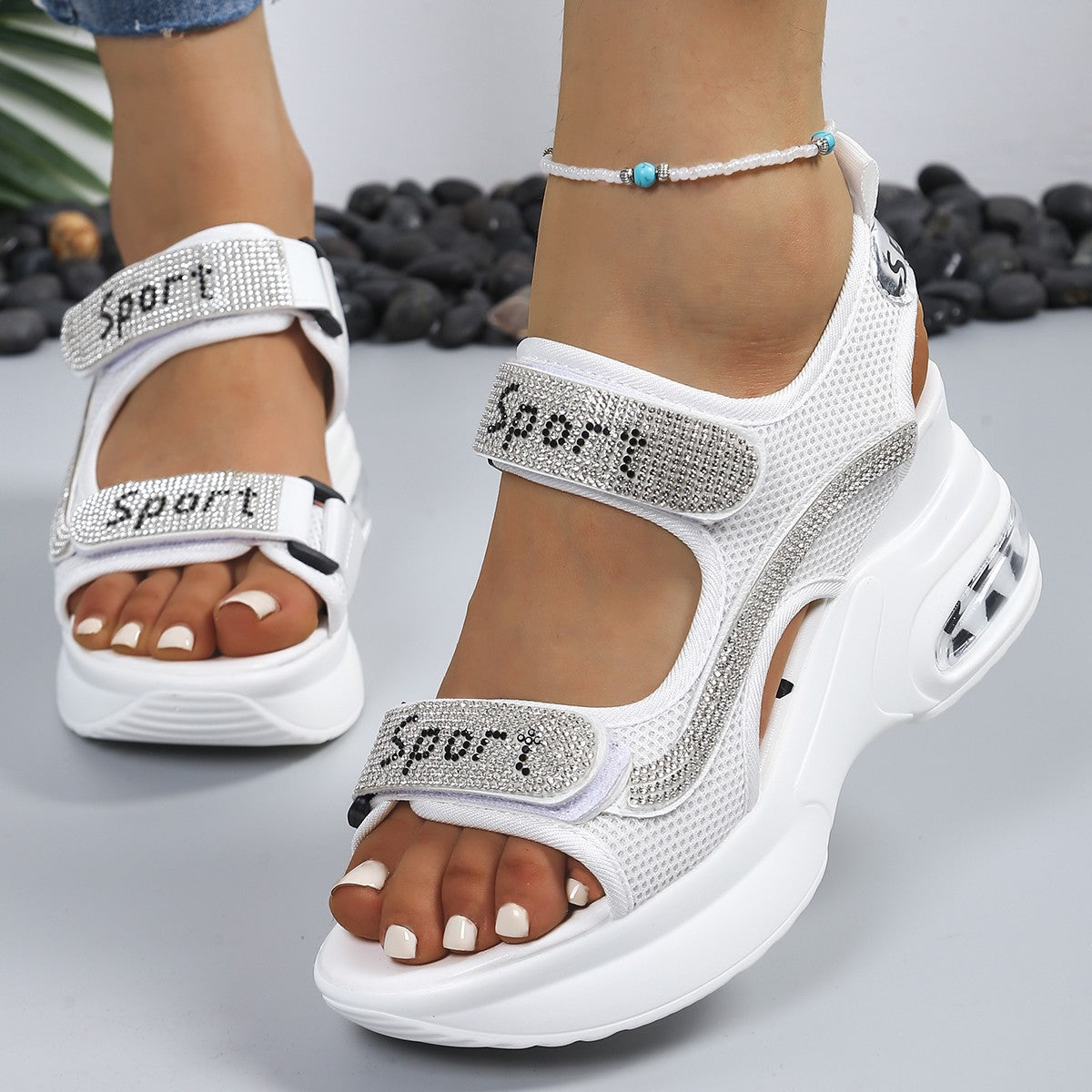 NIENKE | Sandalen met sleehak