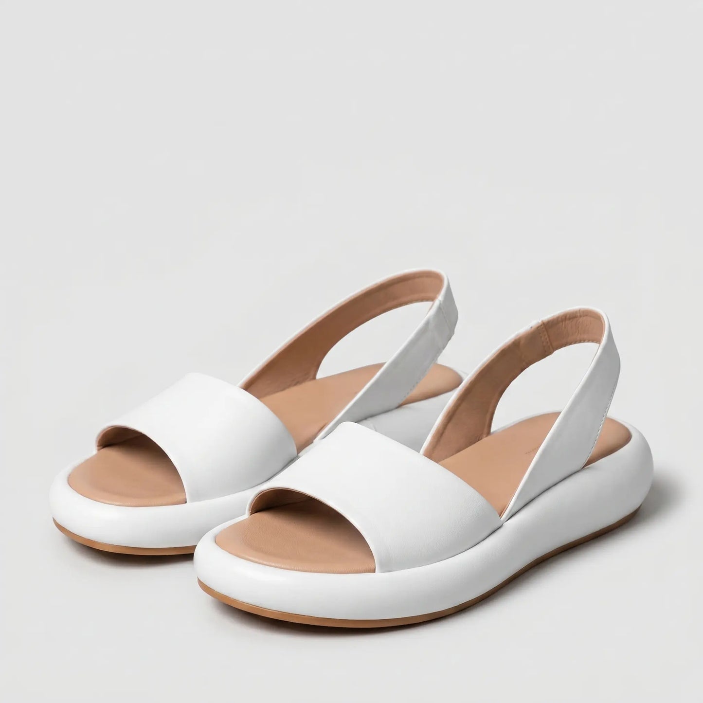 MAREIKE – Leichte Keilsandalen